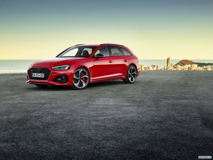 2020 Audi RS4 Avant - фотография 11 из 40