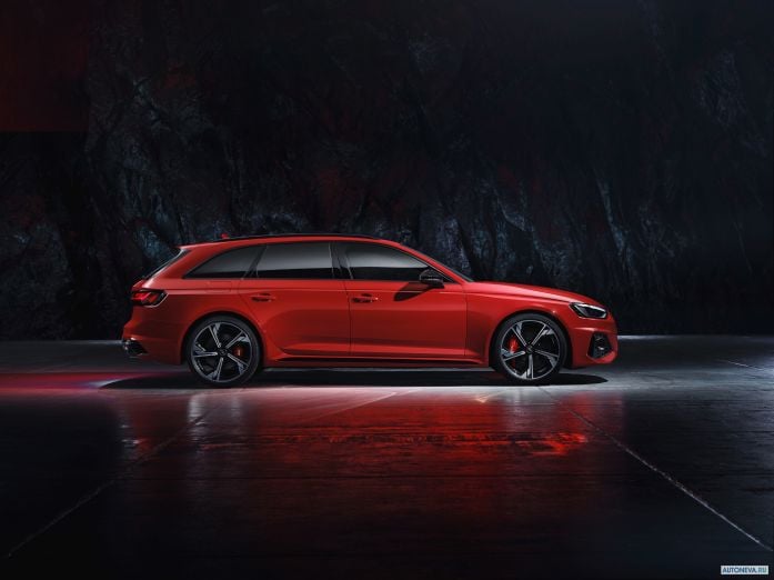 2020 Audi RS4 Avant - фотография 20 из 40