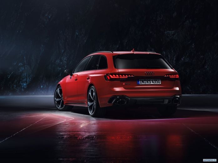2020 Audi RS4 Avant - фотография 21 из 40