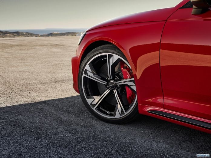 2020 Audi RS4 Avant - фотография 40 из 40