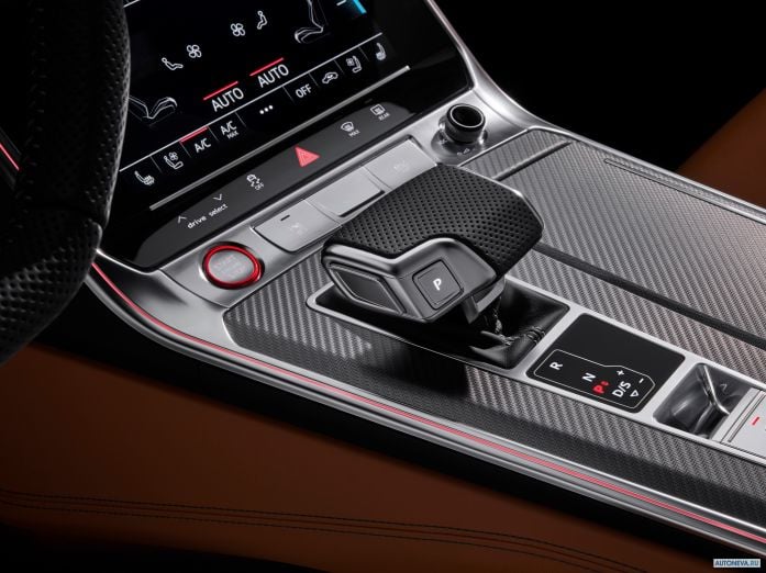 2020 Audi RS6 Avant - фотография 29 из 40
