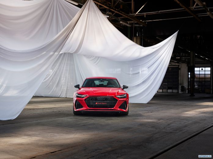 2020 Audi RS7 Sportback - фотография 11 из 40