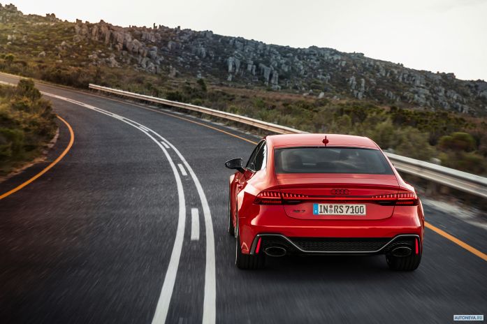 2020 Audi RS7 Sportback - фотография 30 из 40