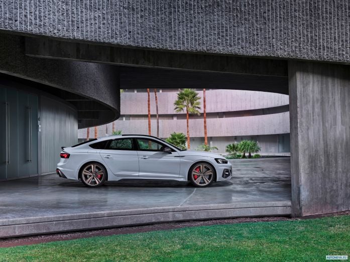 2020 Audi RS5 Sportback - фотография 13 из 23 2020 Audi RS5 Sportback - фотография 13 из 23