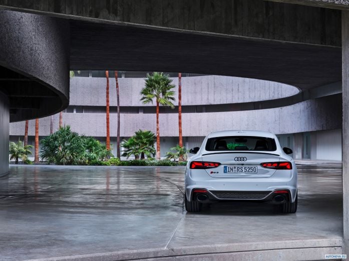 2020 Audi RS5 Sportback - фотография 18 из 23 2020 Audi RS5 Sportback - фотография 18 из 23