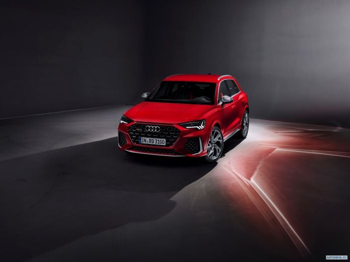 2020 Audi RS Q3 - фотография 6 из 40