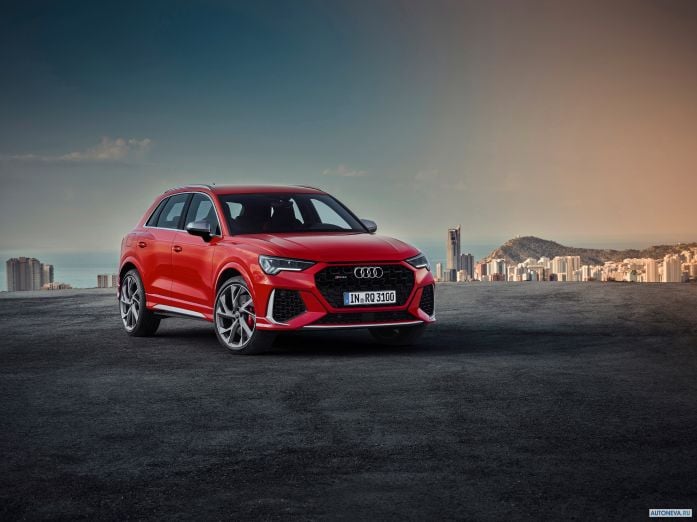 2020 Audi RS Q3 - фотография 11 из 40