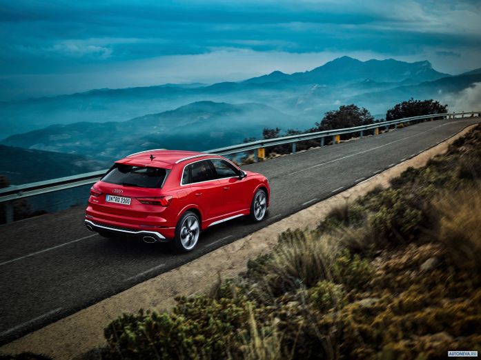 2020 Audi RS Q3 - фотография 21 из 40 2020 Audi RS Q3 - фотография 21 из 40