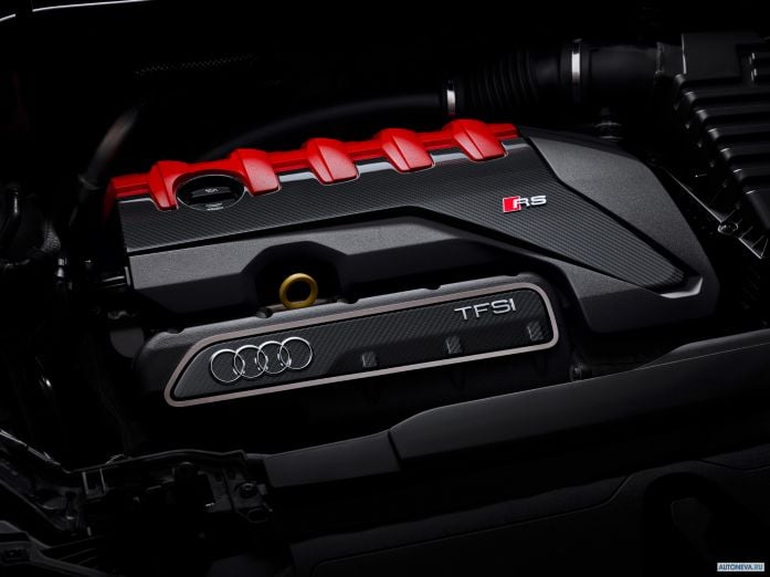 2020 Audi RS Q3 - фотография 36 из 40 2020 Audi RS Q3 - фотография 36 из 40