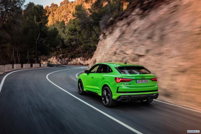 2020 Audi RS Q3 Sportback - фотография 28 из 40