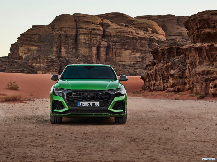 2020 Audi RS Q8 - фотография 4 из 40