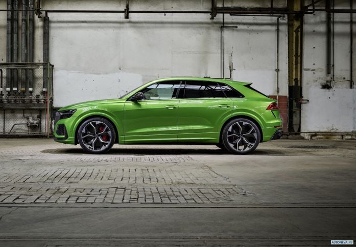 2020 Audi RS Q8 - фотография 14 из 40