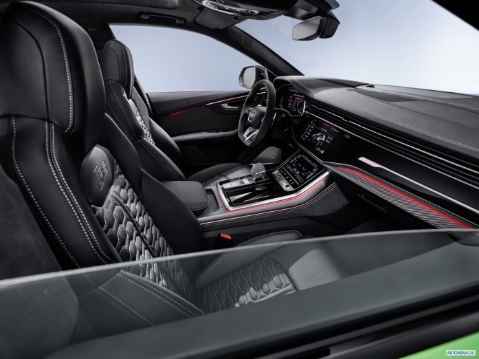 2020 Audi RS Q8 - фотография 28 из 40