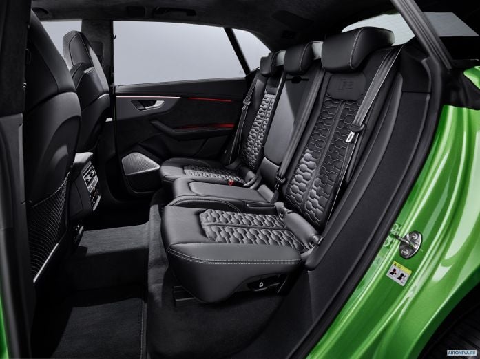 2020 Audi RS Q8 - фотография 31 из 40