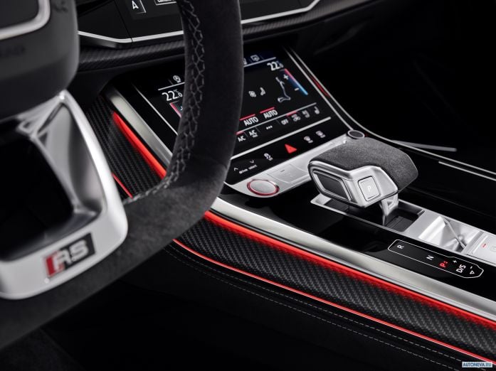 2020 Audi RS Q8 - фотография 32 из 40