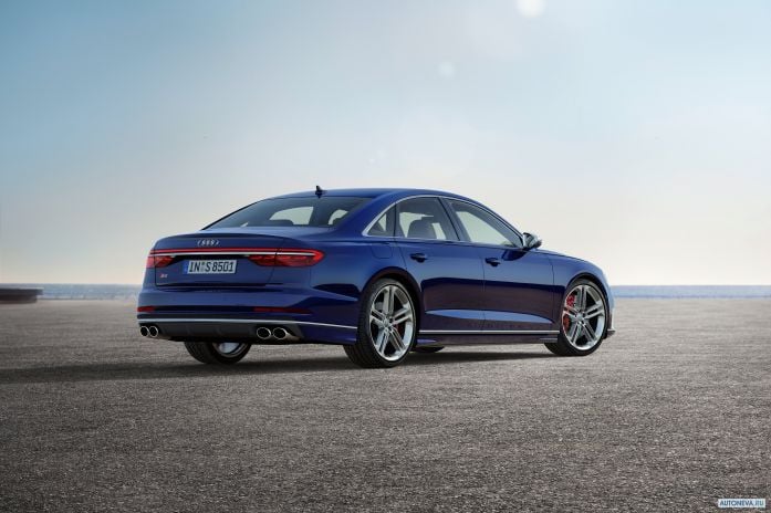 2020 Audi S8 - фотография 20 из 40