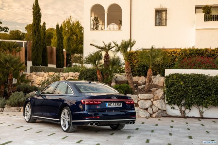 2020 Audi S8 - фотография 23 из 40 2020 Audi S8 - фотография 23 из 40