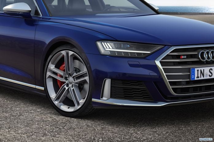 2020 Audi S8 - фотография 38 из 40 2020 Audi S8 - фотография 38 из 40