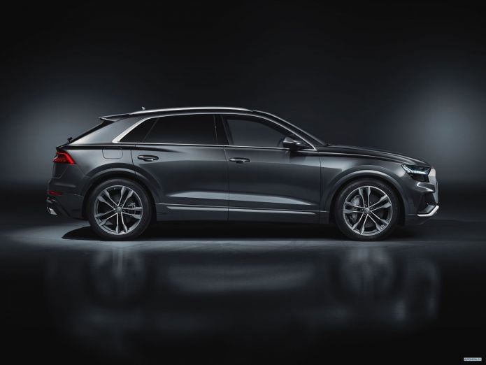 2020 Audi SQ8 TDI - фотография 23 из 40 2020 Audi SQ8 TDI - фотография 23 из 40