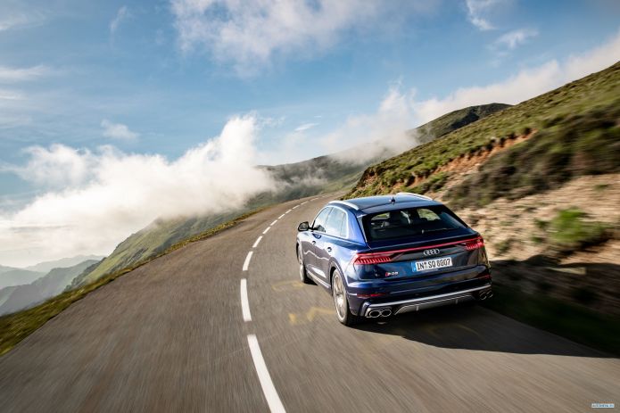 2020 Audi SQ8 TDI - фотография 31 из 40