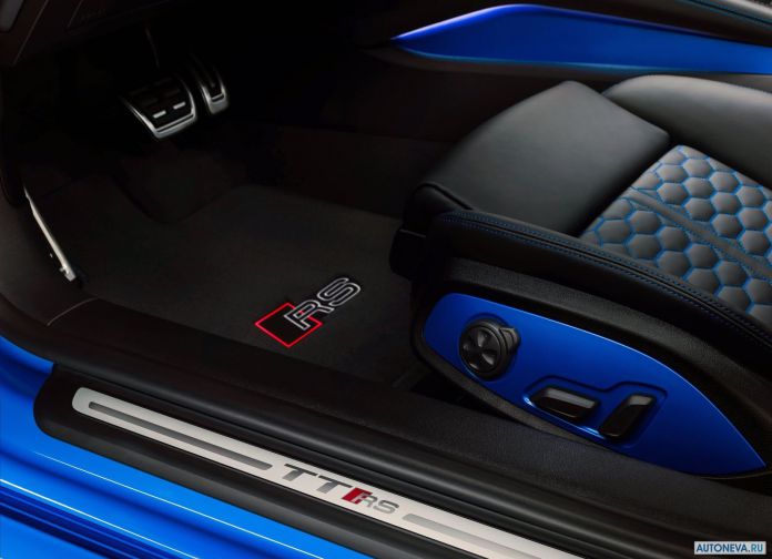 2020 Audi TT RS Coupe - фотография 35 из 62