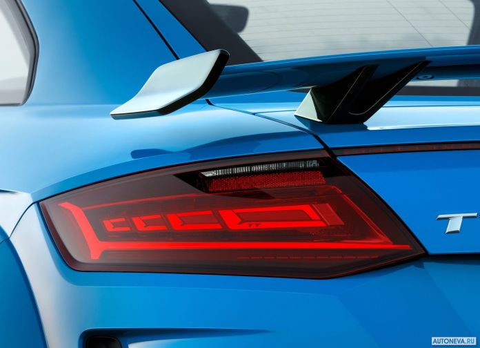2020 Audi TT RS Coupe - фотография 40 из 62