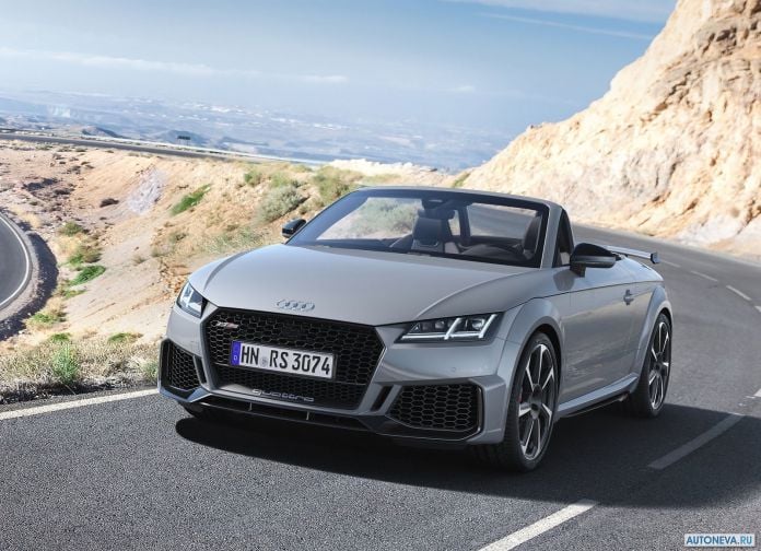 2020 Audi TT RS Roadster - фотография 3 из 21