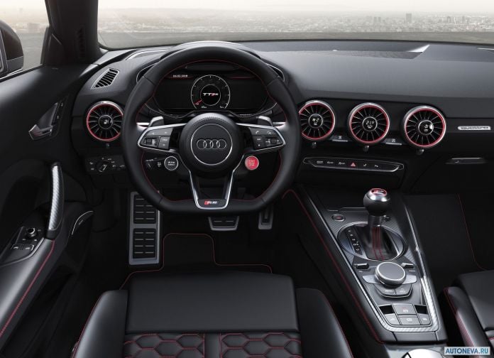 2020 Audi TT RS Roadster - фотография 13 из 21