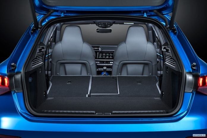 2021 Audi A3 Sportback 35 TFSI S-lne - фотография 30 из 36
