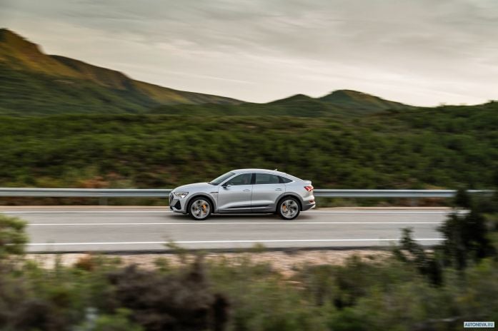 2021 Audi e-tron Sportback 55 quattro S-line - фотография 12 из 31