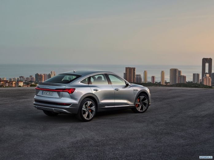 2021 Audi e-tron Sportback 55 quattro S-line - фотография 17 из 31