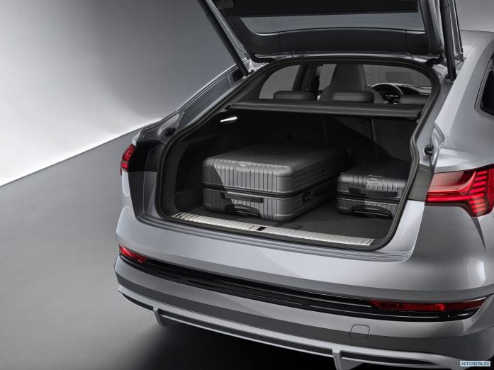 2021 Audi e-tron Sportback 55 quattro S-line - фотография 28 из 31