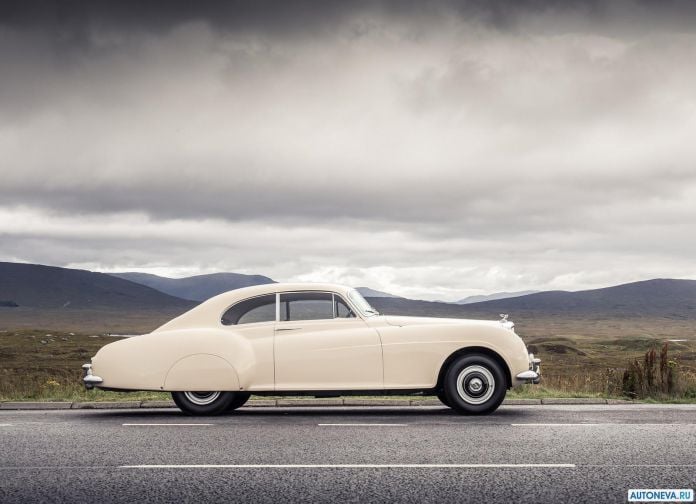 1953 Bentley R-type Continental - фотография 5 из 21