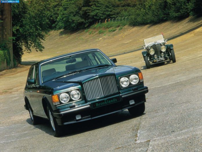 1992 Bentley Brooklands - фотография 1 из 1