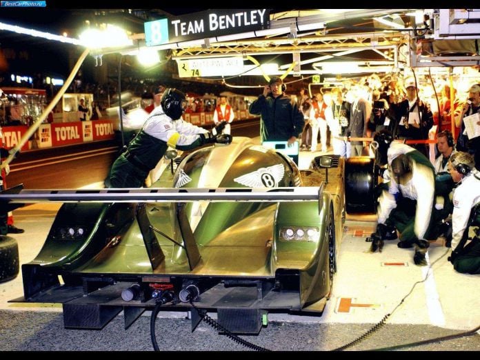 2002 Bentley Exp Speed 8 - фотография 32 из 35