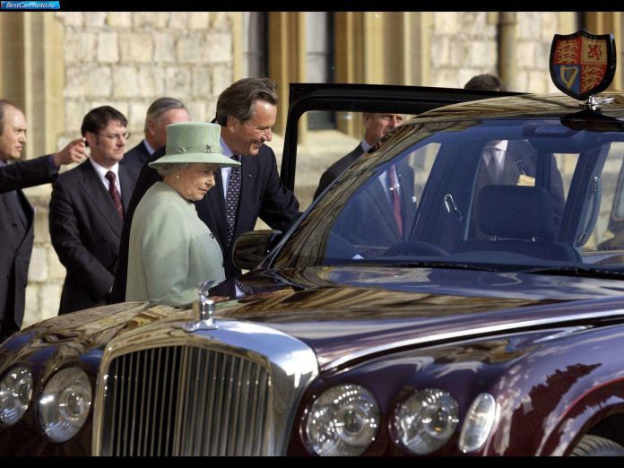2002 Bentley State Limousine - фотография 7 из 8
