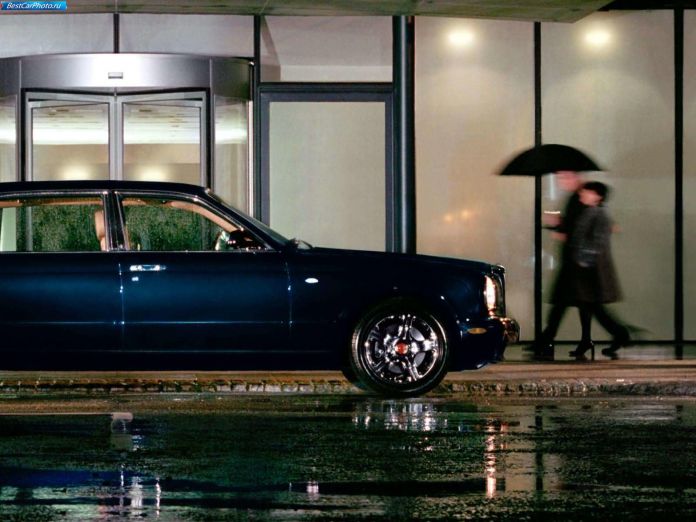 2003 Bentley Arnage RL - фотография 23 из 25 2003 Bentley Arnage RL - фотография 23 из 25