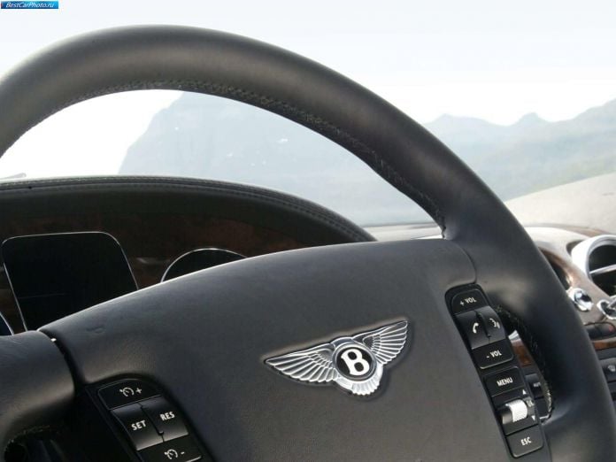 2003 Bentley Continental GT - фотография 57 из 107