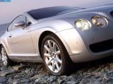 bentley_2003-continental_gt_1600x1200_082.jpg