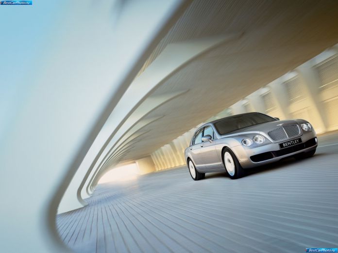 2005 Bentley Continental Flying Spur - фотография 2 из 58 2005 Bentley Continental Flying Spur - фотография 2 из 58