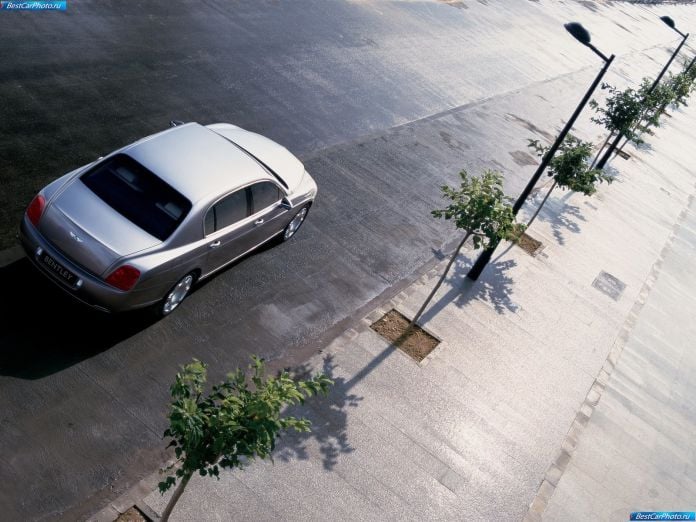 2005 Bentley Continental Flying Spur - фотография 20 из 58