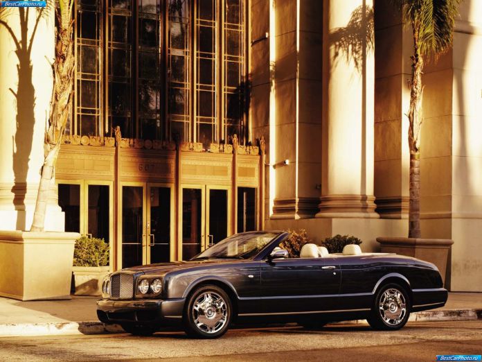 2006 Bentley Azure - фотография 3 из 50
