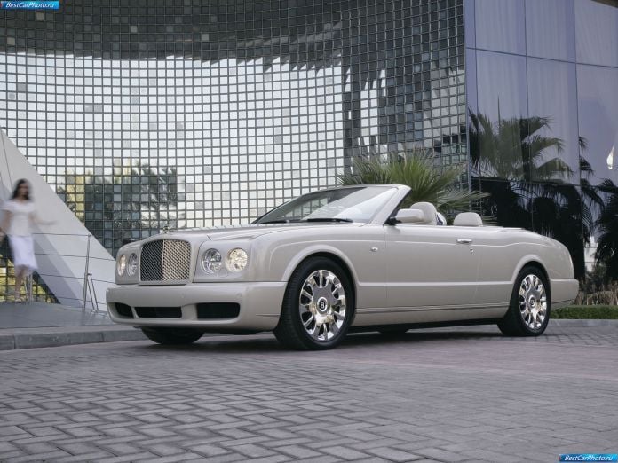 2006 Bentley Azure - фотография 6 из 50