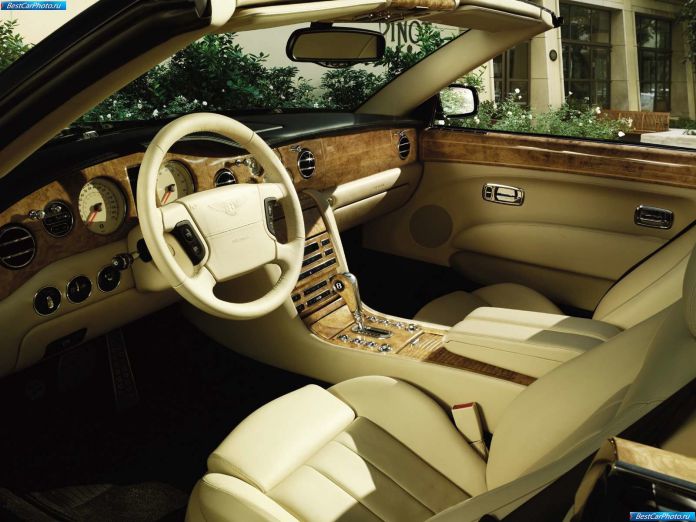 2006 Bentley Azure - фотография 37 из 50