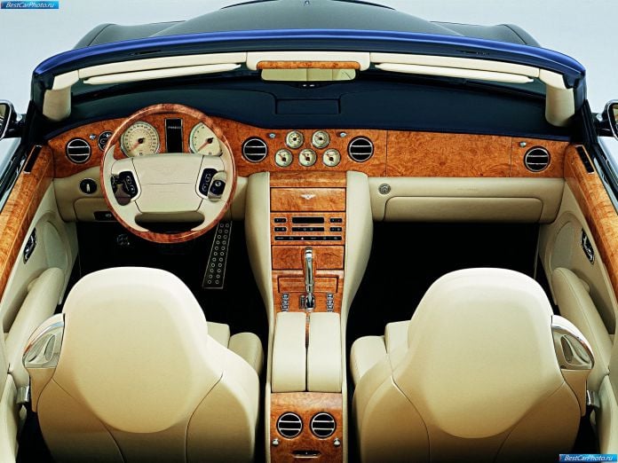 2006 Bentley Azure - фотография 42 из 50