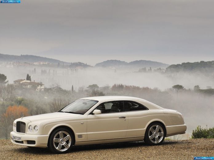 2008 Bentley Brooklands - фотография 15 из 61 2008 Bentley Brooklands - фотография 15 из 61