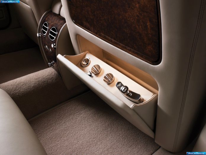 2009 Bentley Arnage Final Series - фотография 7 из 13 2009 Bentley Arnage Final Series - фотография 7 из 13