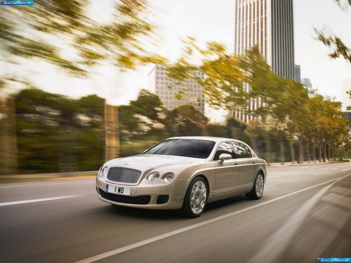 2009 Bentley Continental Flying Spur - фотография 2 из 31 2009 Bentley Continental Flying Spur - фотография 2 из 31