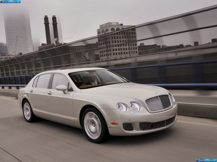 2009 Bentley Continental Flying Spur - фотография 4 из 31