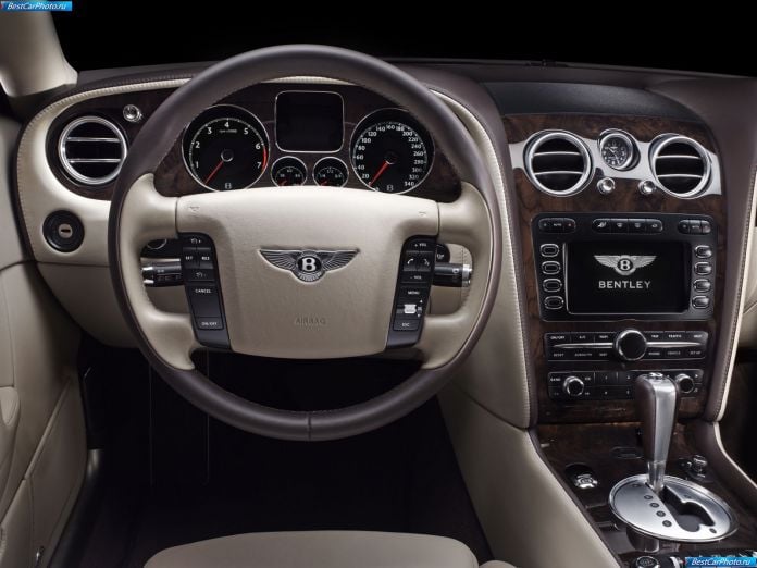 2009 Bentley Continental Flying Spur - фотография 20 из 31 2009 Bentley Continental Flying Spur - фотография 20 из 31